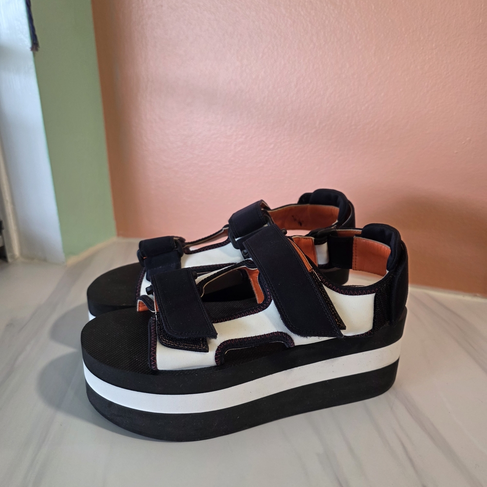 Marni 37 Black and White Touch-Strap Platform Sandals Luxury Vacation Chic - Picture 9 of 13